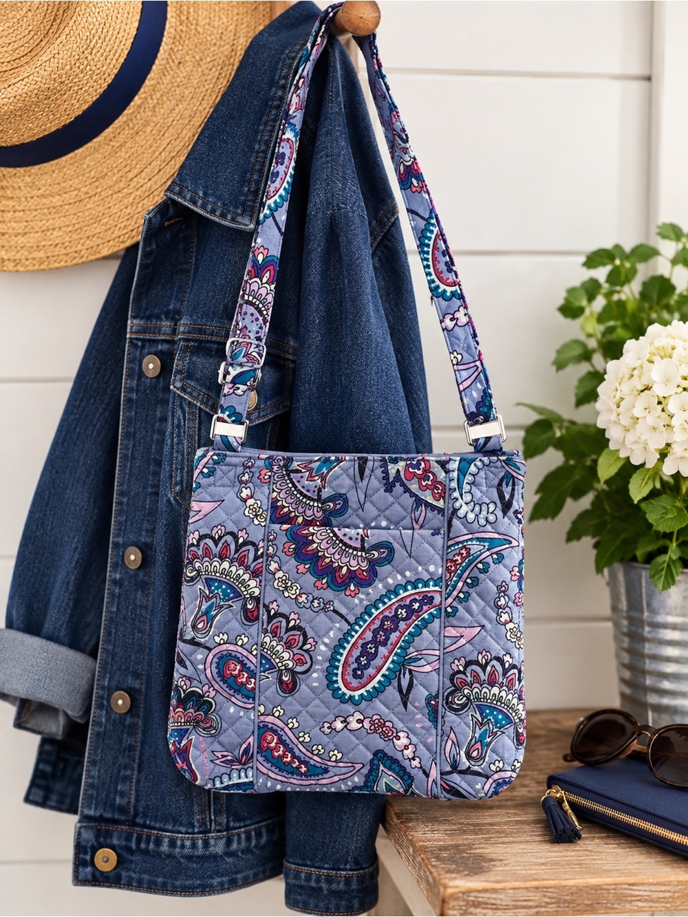 Vera Bradley Iconic Hipster Crossbody Bag  Makani Paisley Quilted Purse